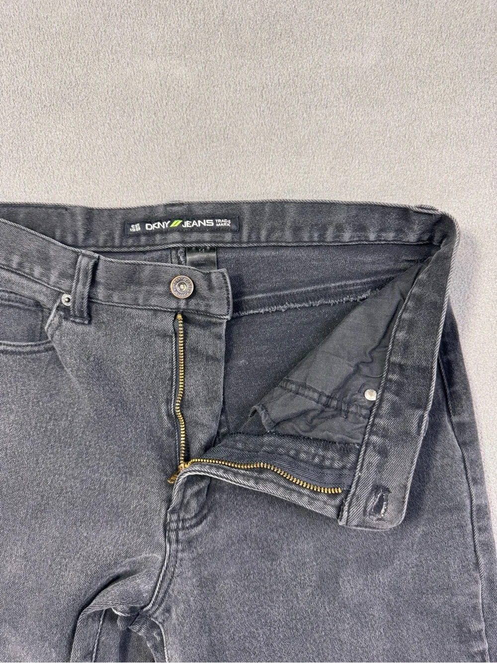 Vintage DKNY Women’s Jeans, Straight Leg Slight Bootcut, Tag sz 14, actual sz 30